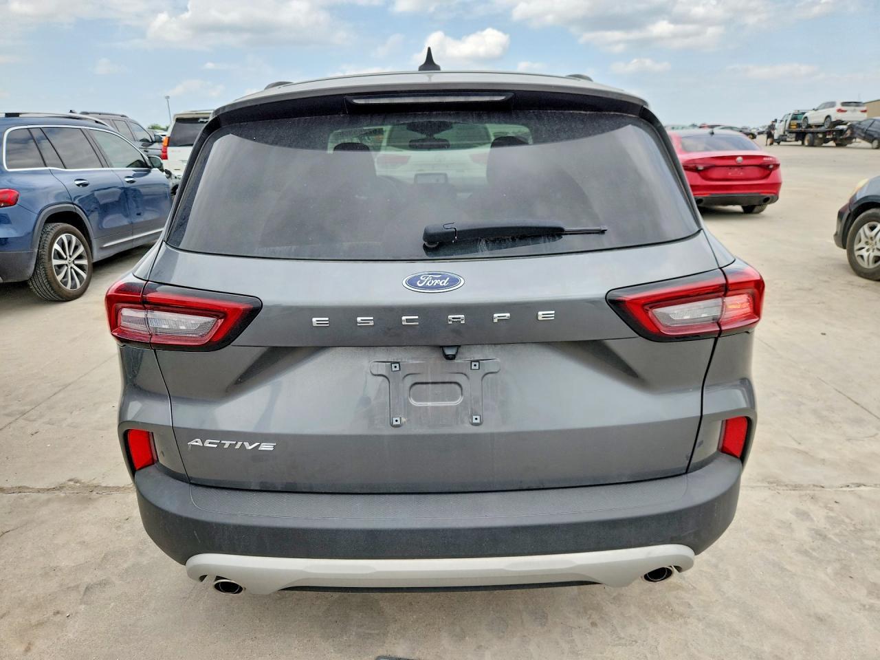 2025 Ford Escape Active - Фото 6
