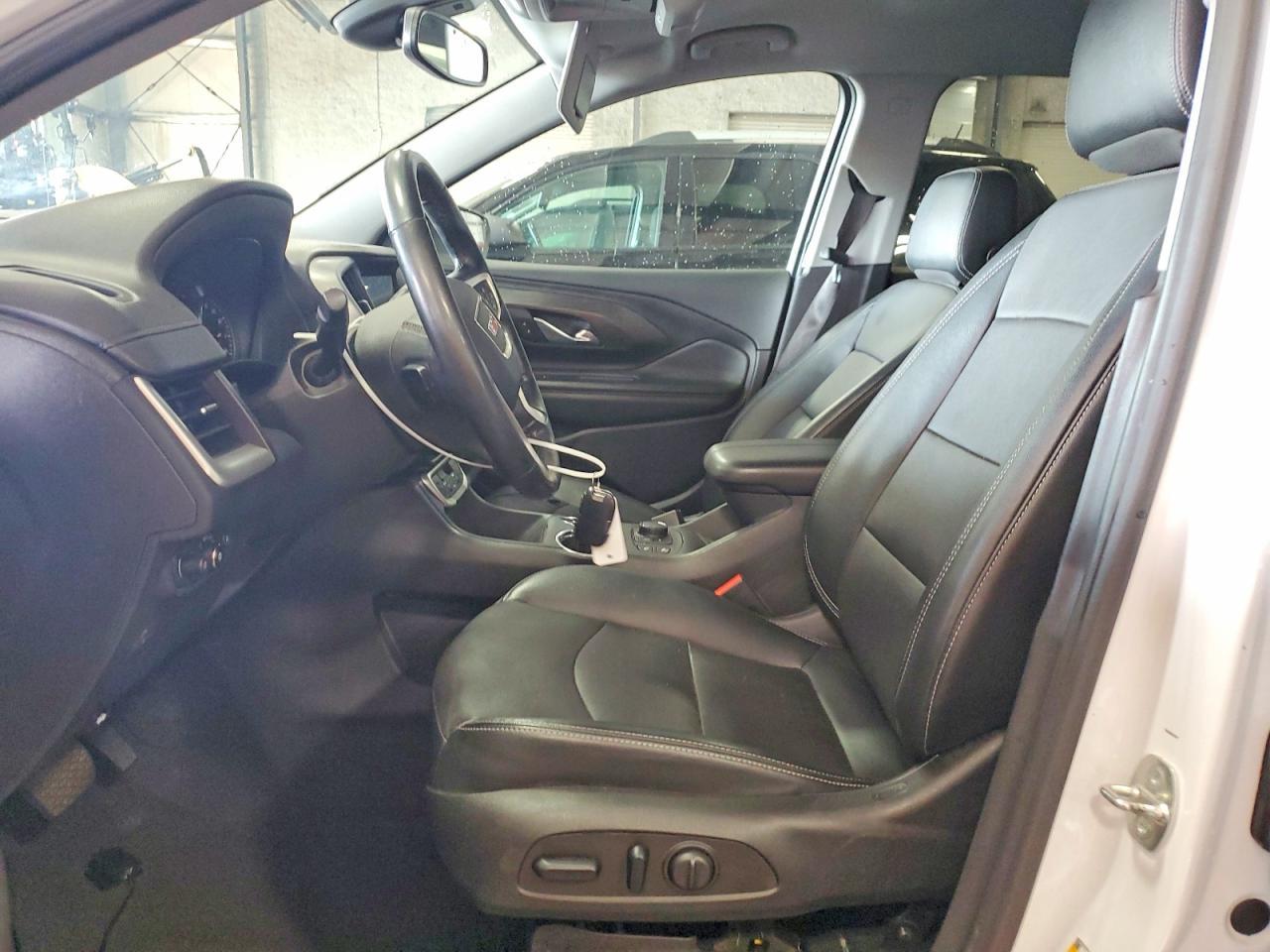 2023 GMC Terrain Slt - Фото 7