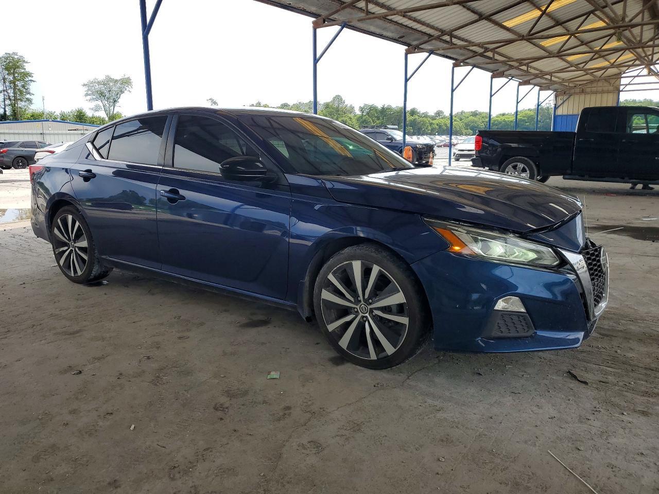 2020 Nissan Altima Sr - Image 4