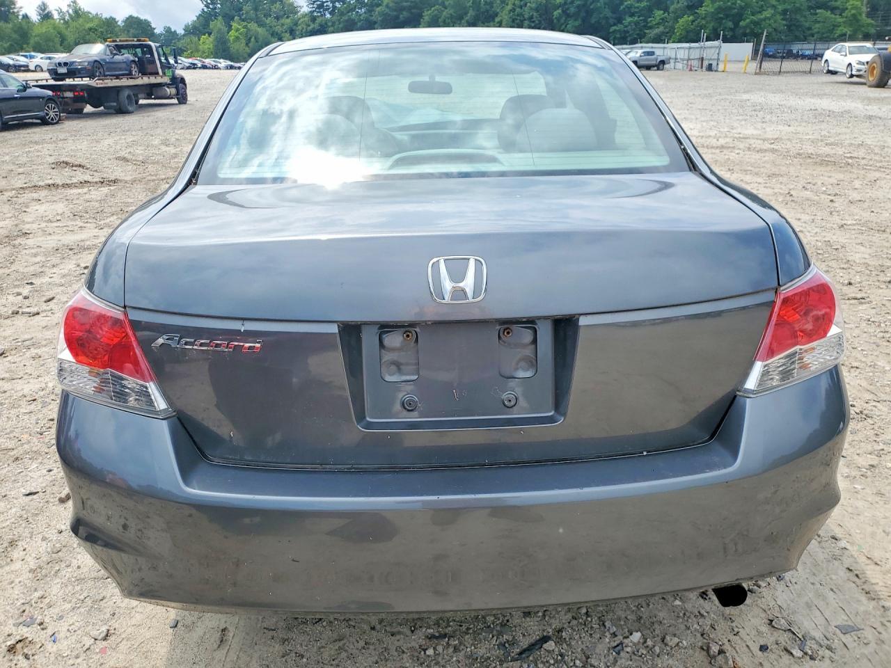 2010 Honda Accord Lx - Image 6