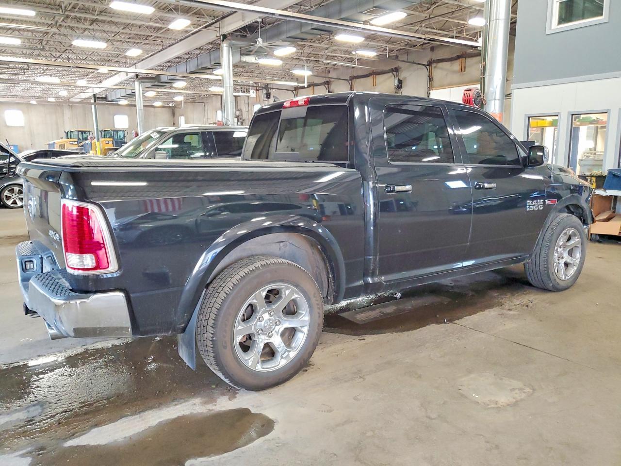 2015 Ram 1500 Laramie - Фото 3
