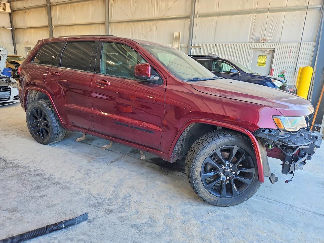 2018 Jeep Grand Cherokee Laredo - Фото 4