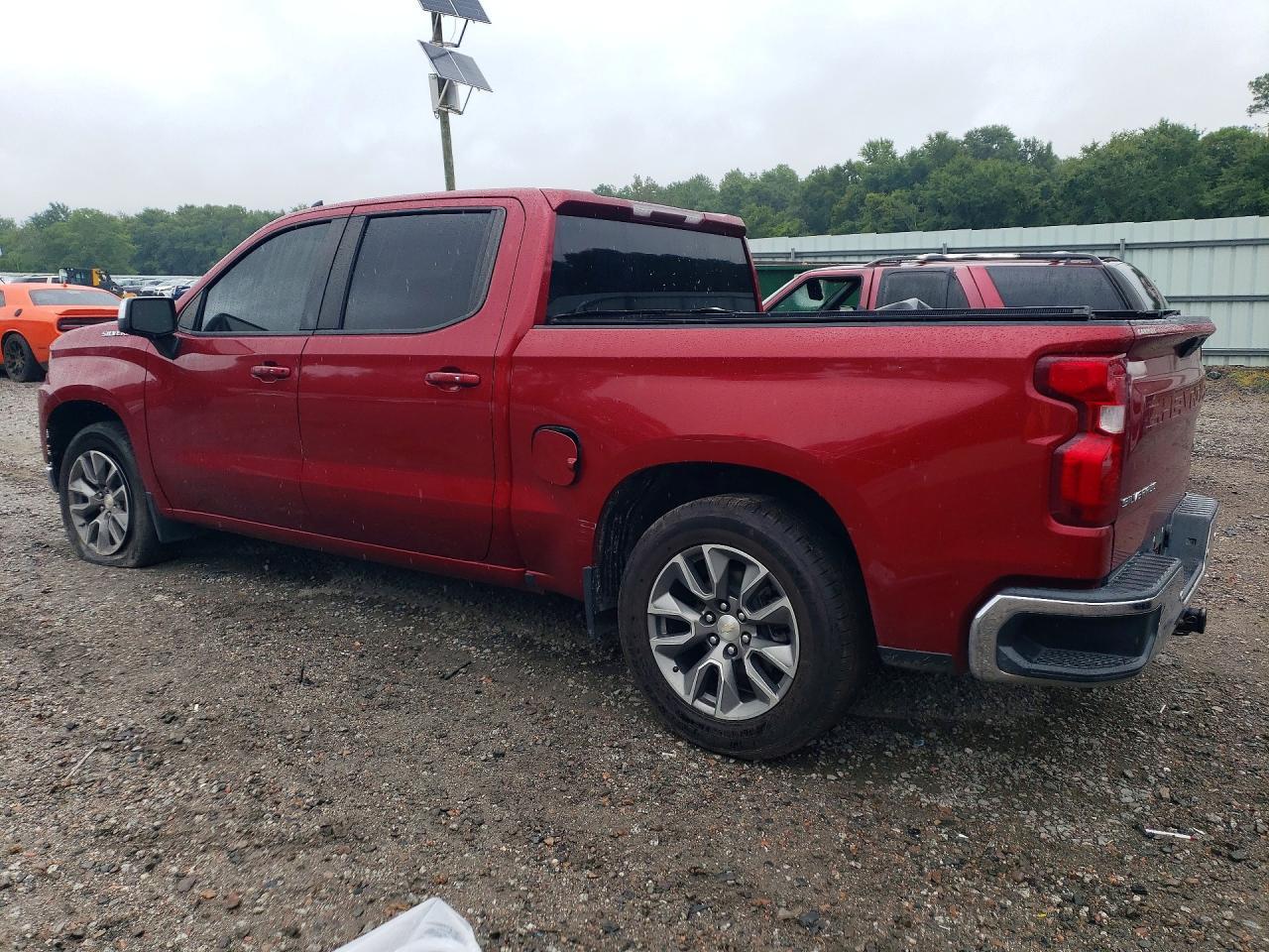 2019 Chevrolet Silverado C1500 Lt - Image 2