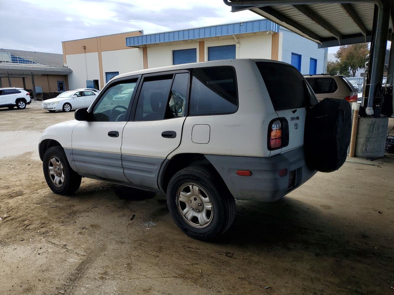 1999 Toyota Rav4 Base - Фото 2