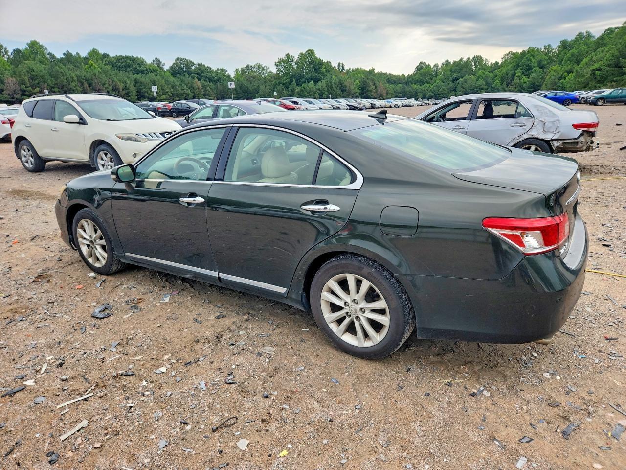 2010 Lexus Es 350 - Фото 2
