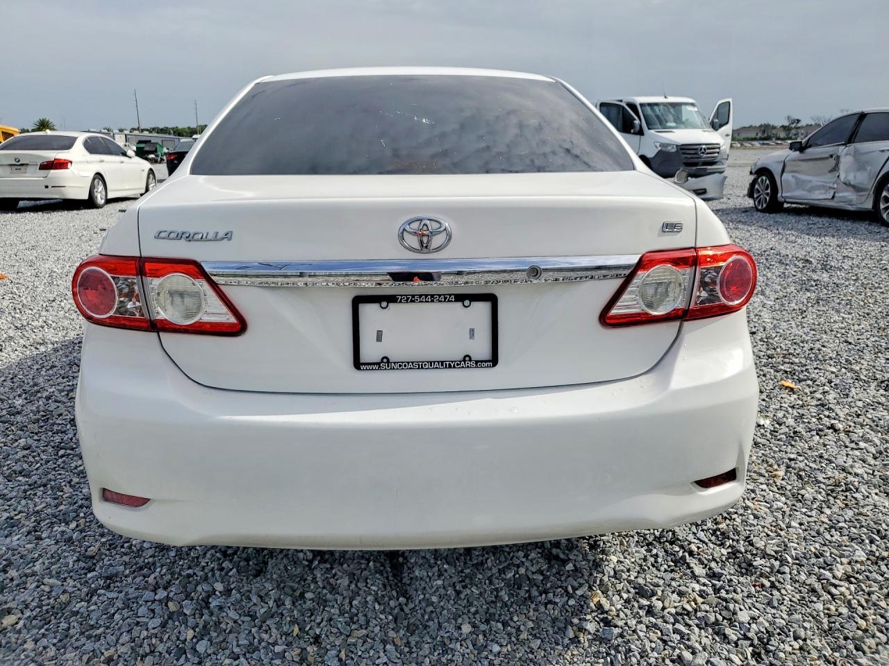 2011 Toyota Corolla Le - Фото 6
