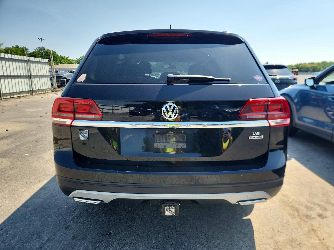 2019 Volkswagen Atlas S - Image 6
