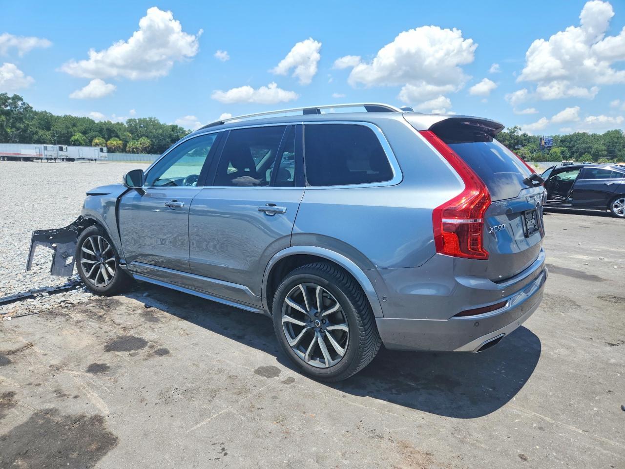 2017 Volvo Xc90 T6 - Фото 2