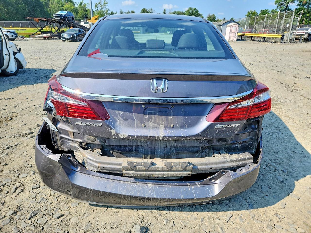 2017 Honda Accord Sport - Фото 6