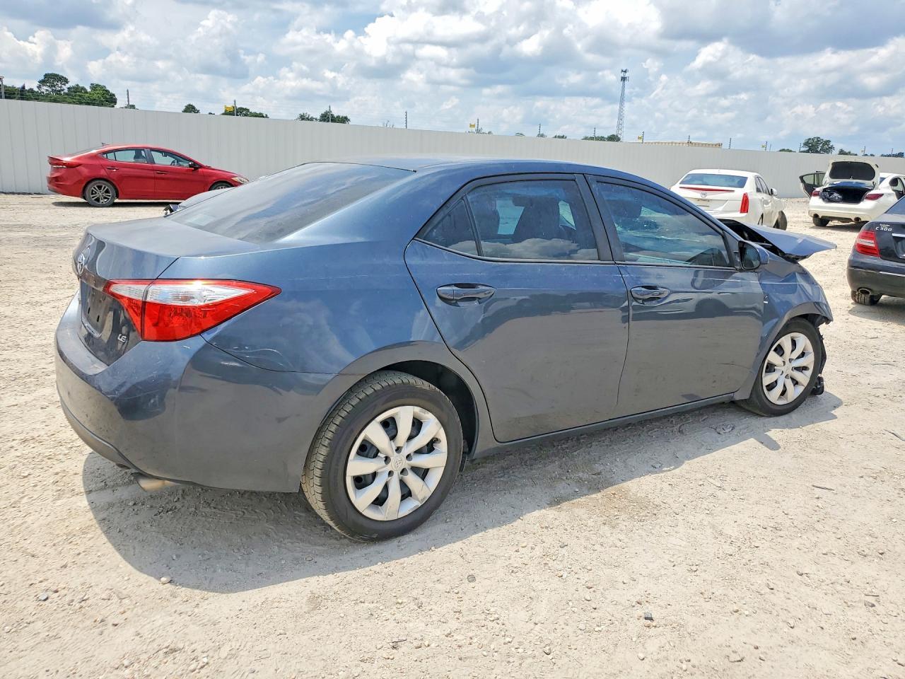 2016 Toyota Corolla - Фото 3