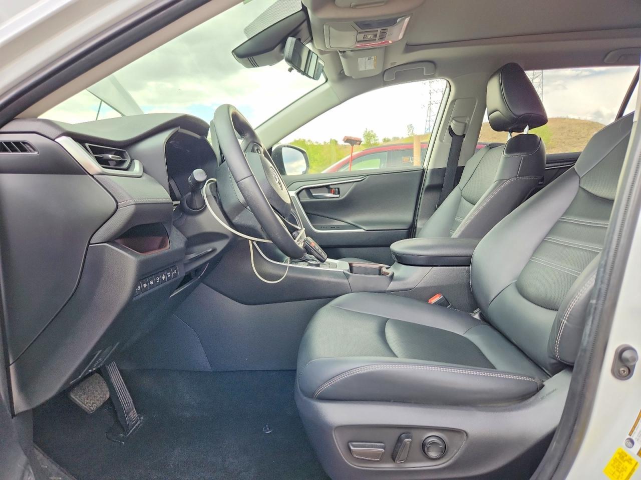 2023 Toyota Rav4 Limited - Фото 7