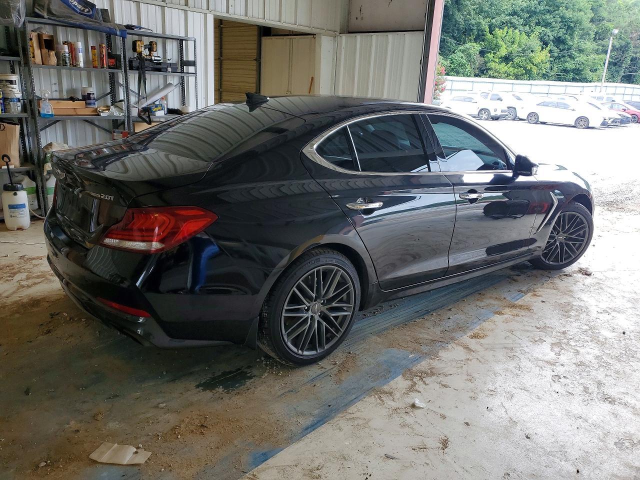 2019 Genesis G70 2.0T Advanced - Image 3