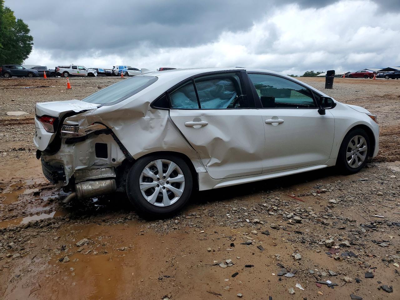 2024 Toyota Corolla Le - Фото 3