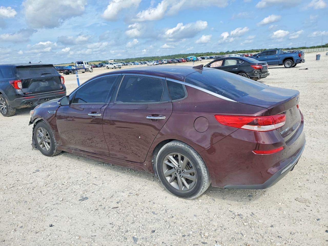 2019 Kia Optima Lx - Image 2