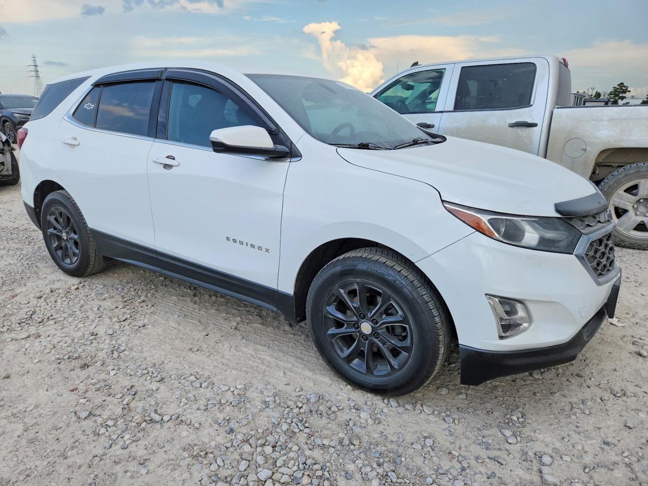 2019 Chevrolet Equinox Lt - Image 4