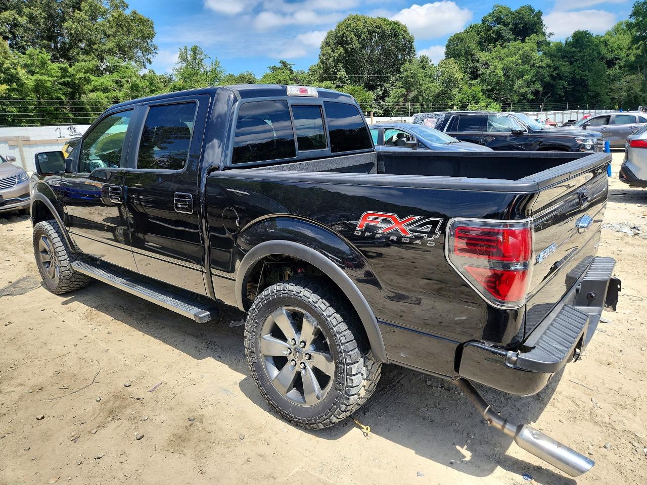 2013 Ford F150 Supercrew - Image 2