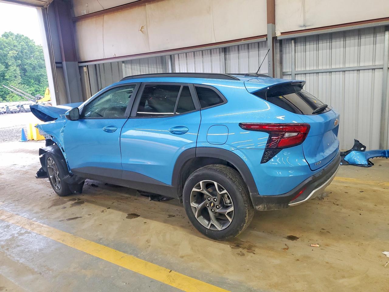 2026 Chevrolet Trax 1Lt - Фото 2
