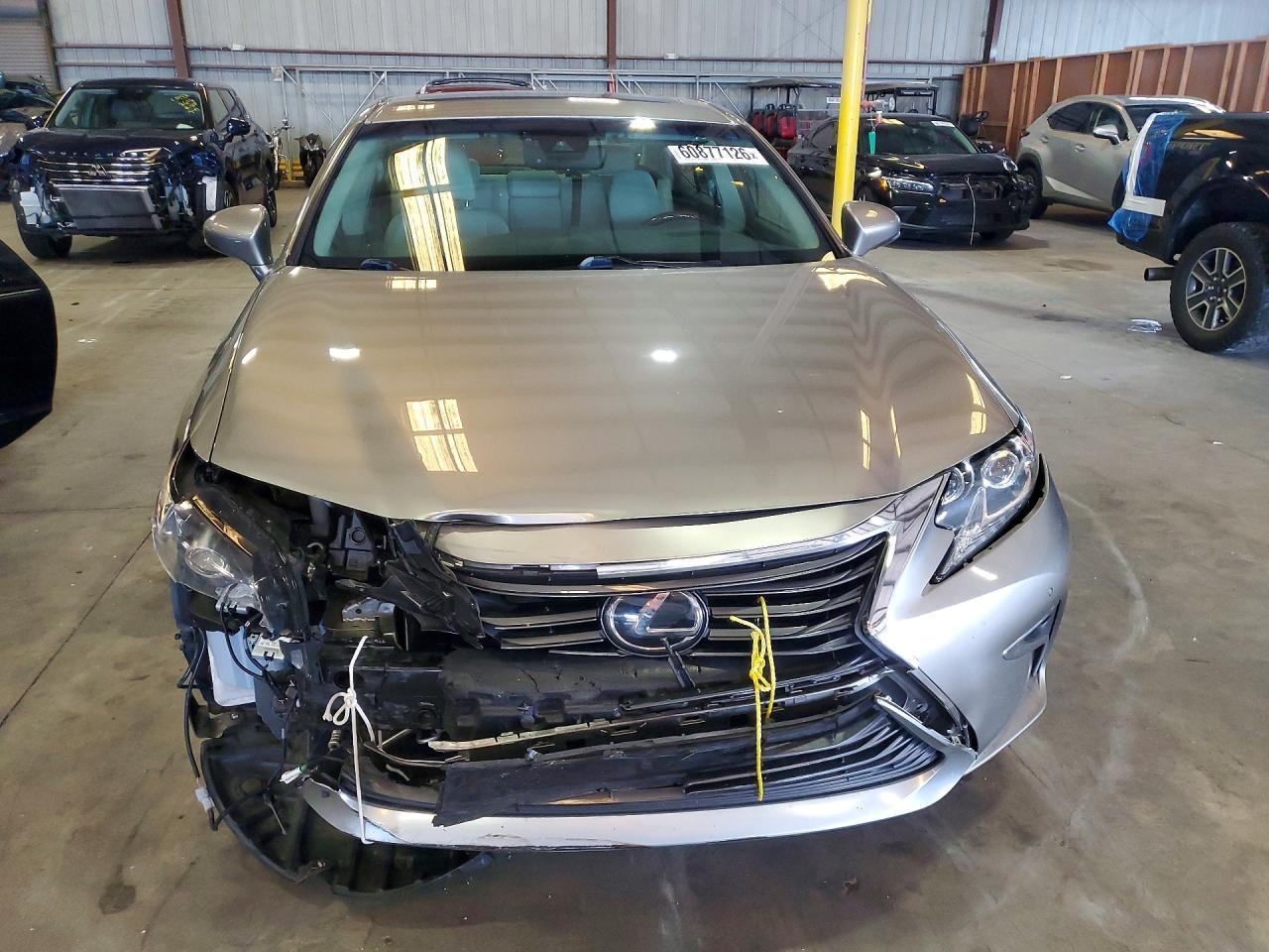 2017 Lexus Es 350 - Image 5