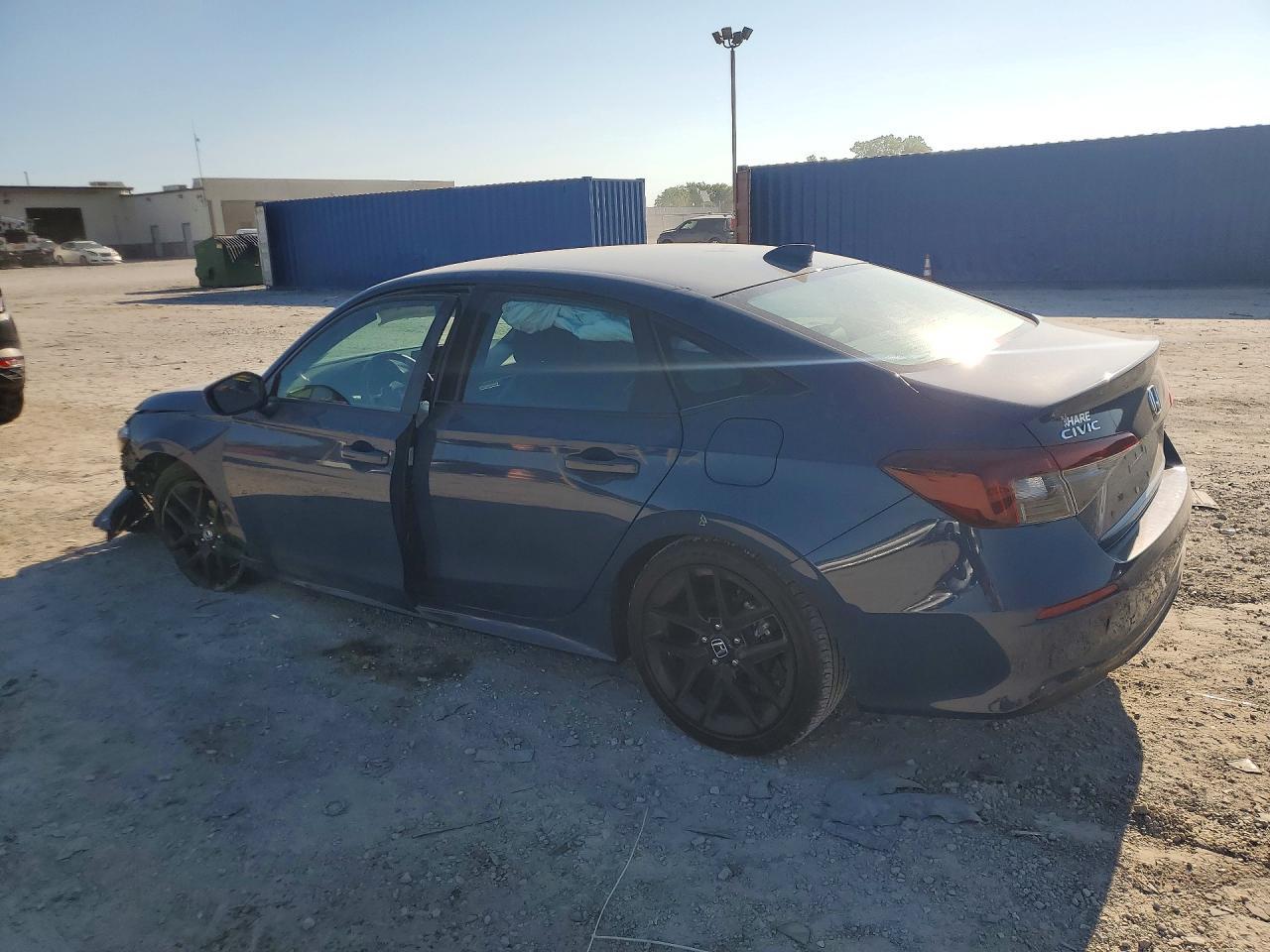 2025 Honda Civic Sport - Фото 2