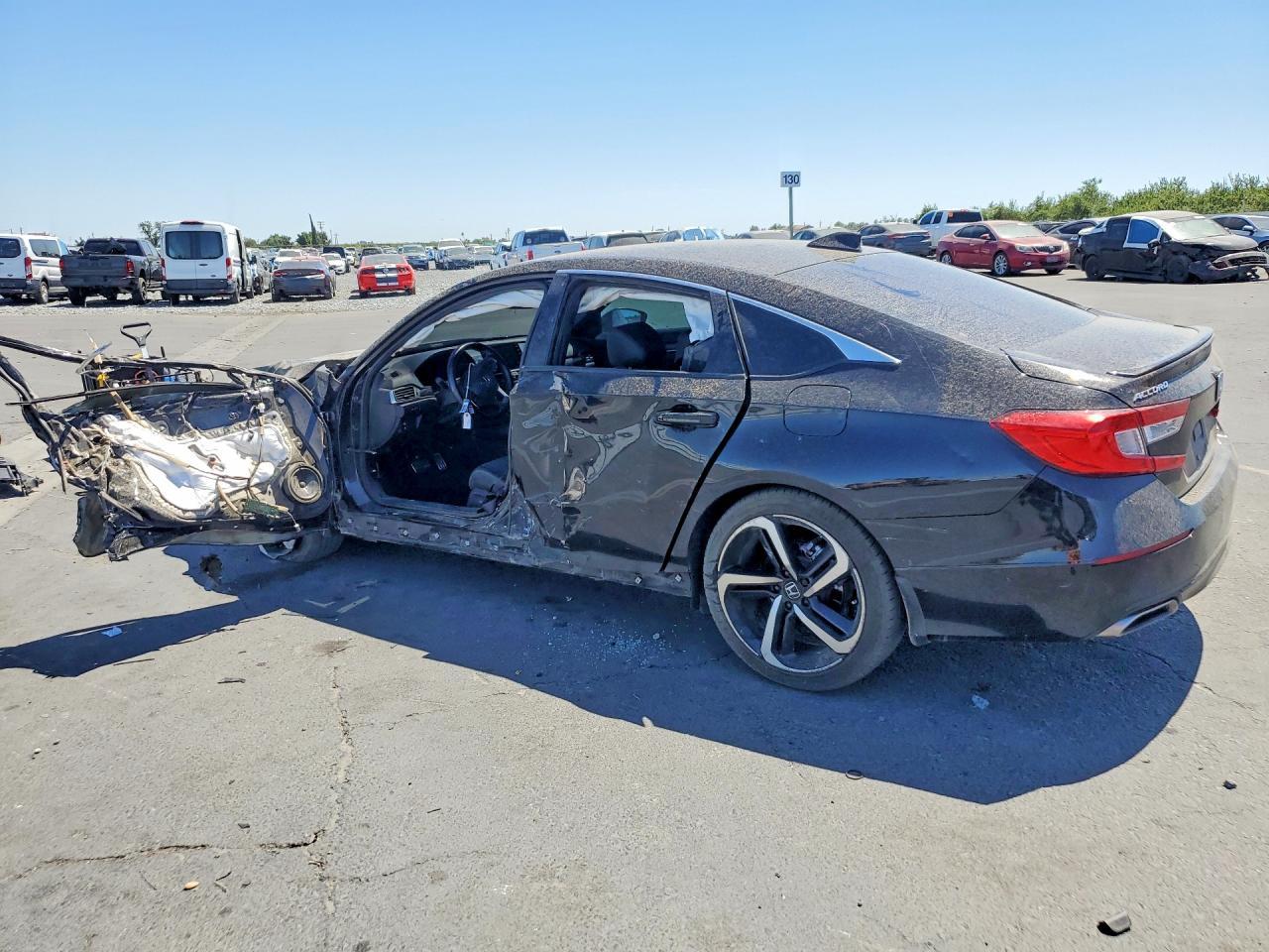 2022 Honda Accord Sport - Фото 2