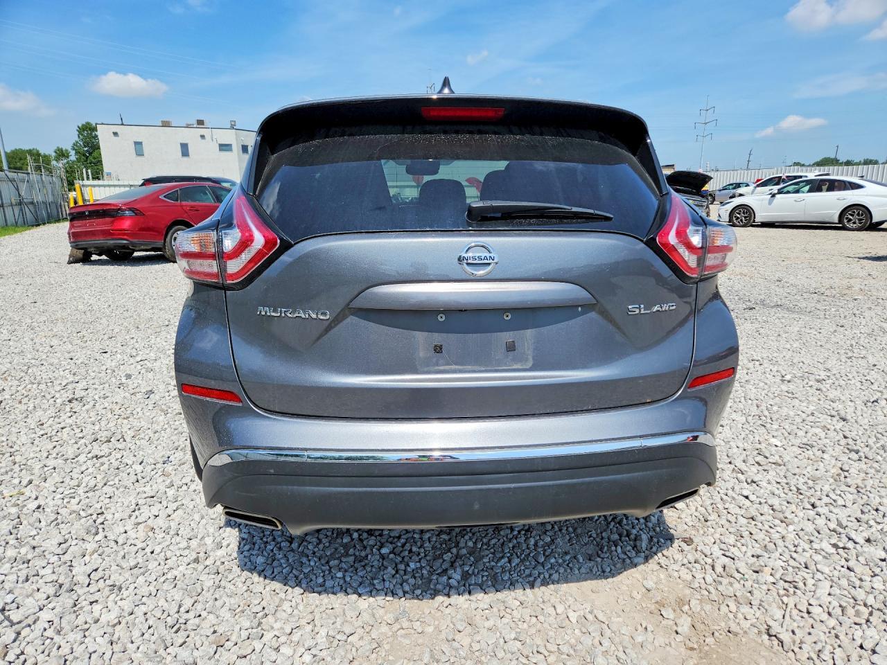 2017 Nissan Murano S - Image 6