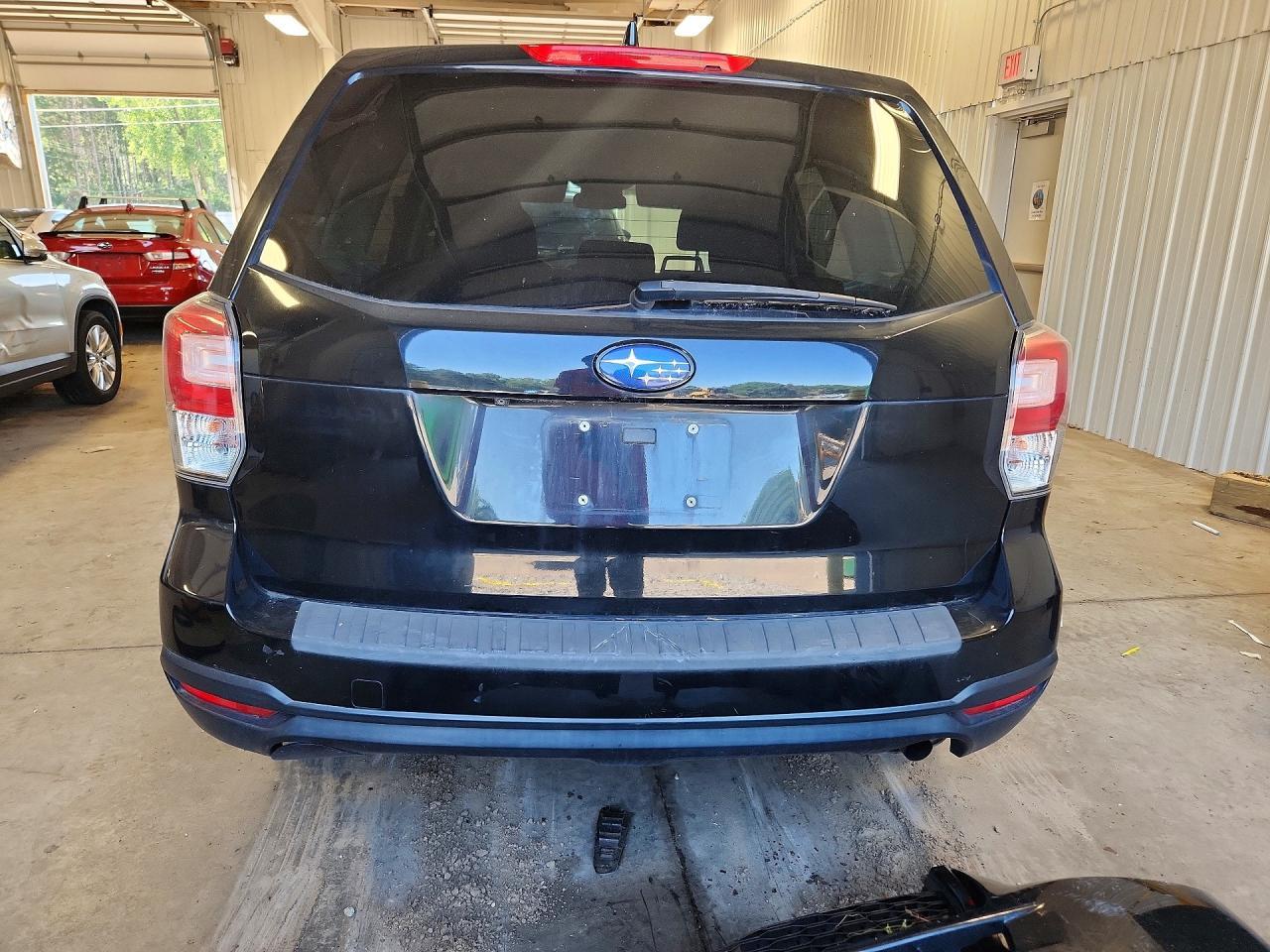 2017 Subaru Forester 2.5I - Фото 6
