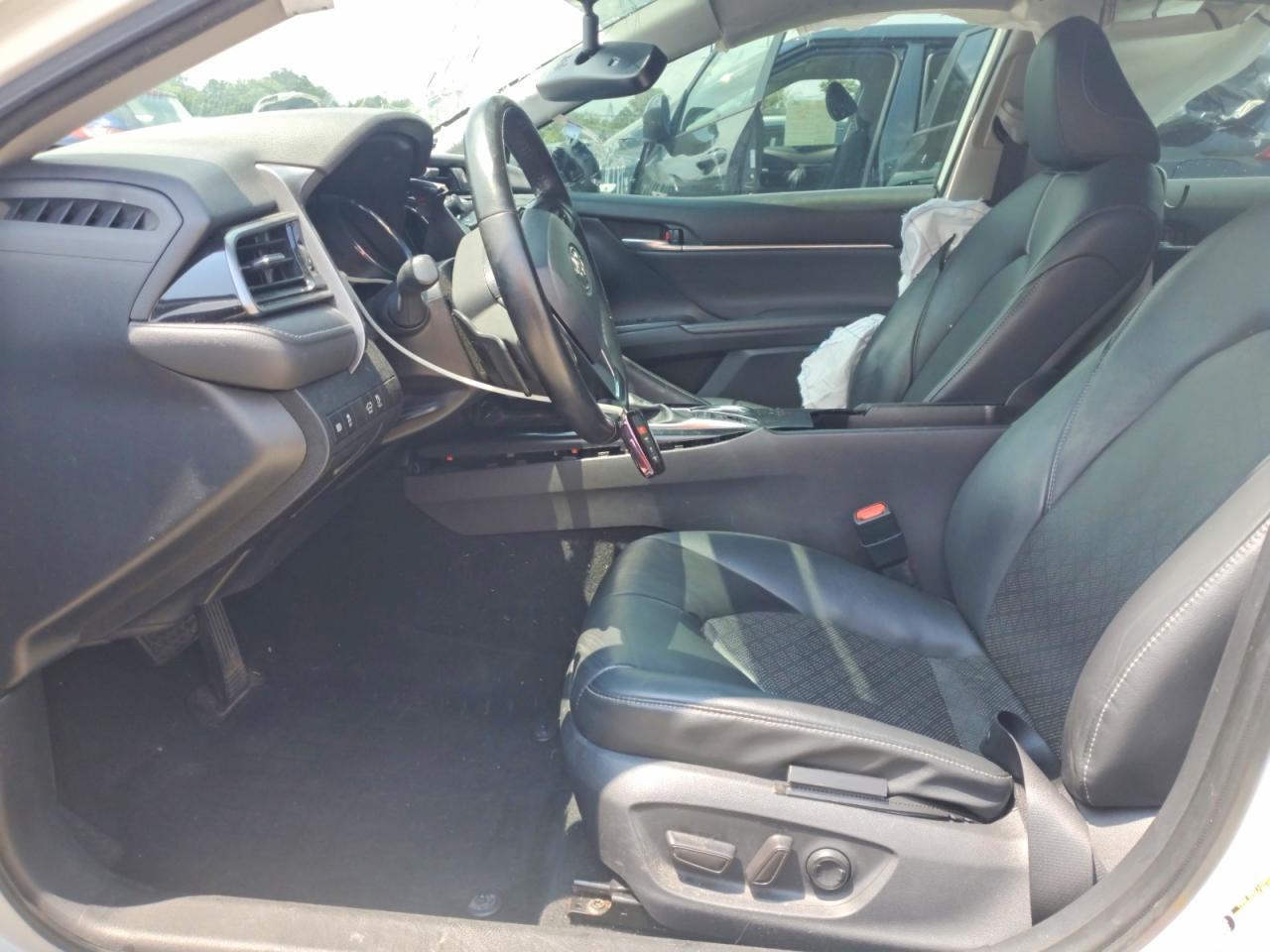 2019 Toyota Camry Xse - Image 7