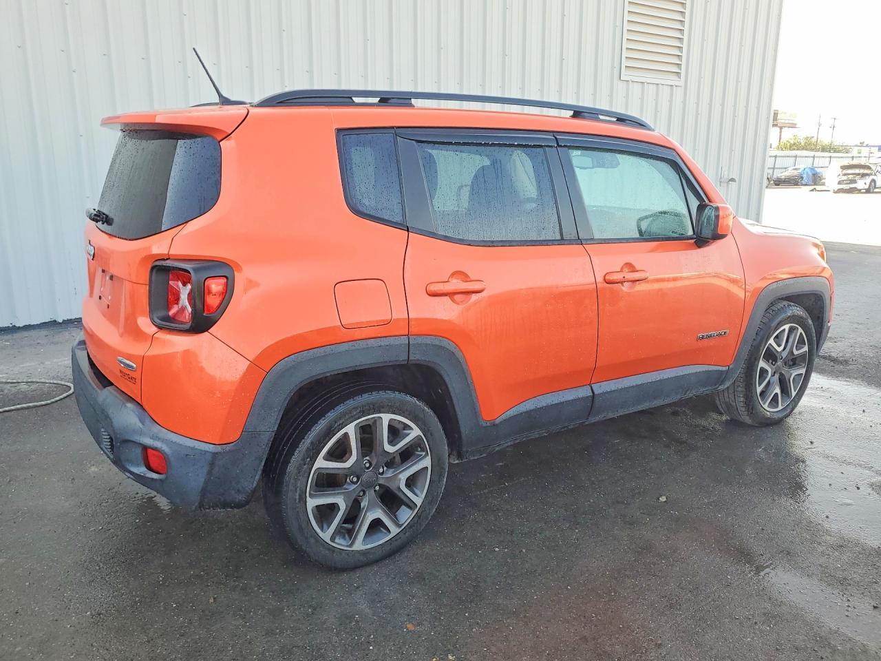 2016 Jeep Renegade Latitude - Фото 3