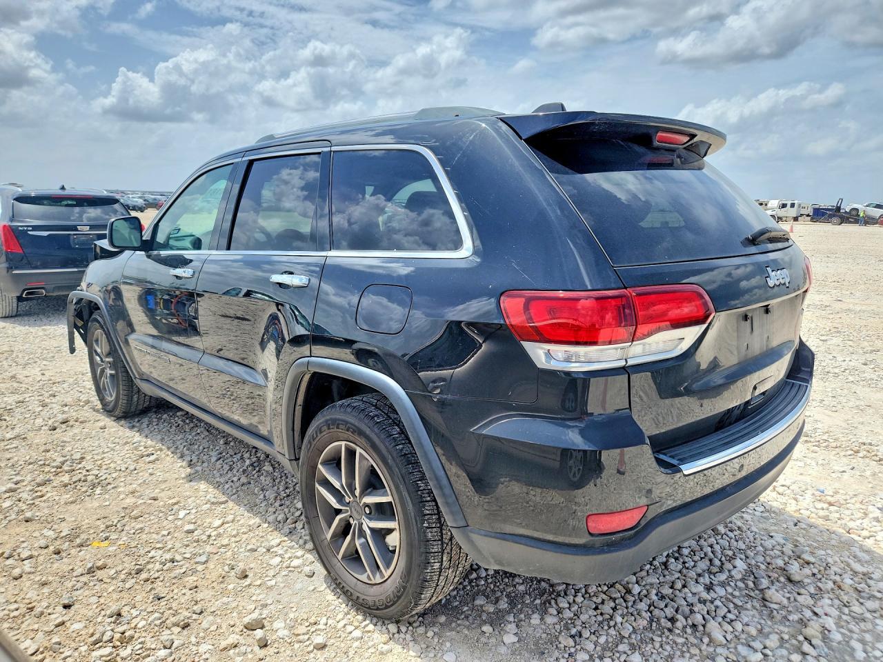 2020 Jeep Grand Cherokee Limited - Image 2