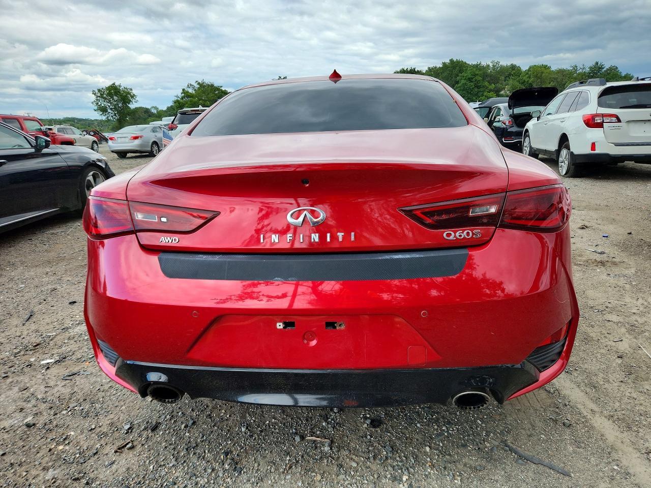 2017 Infiniti Q60 Red Sport 400 - Фото 6