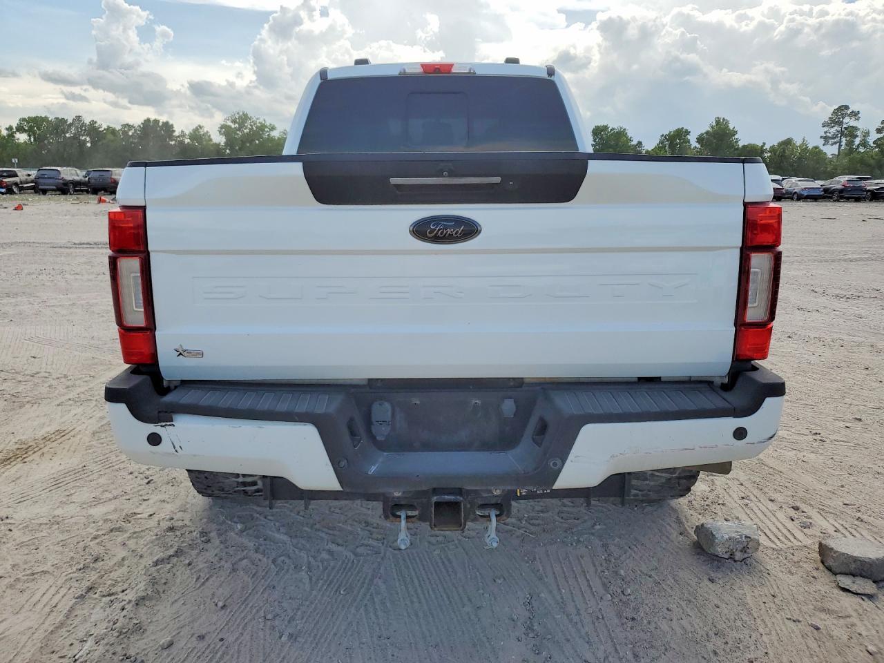 2021 Ford F250 Super Duty - Image 6