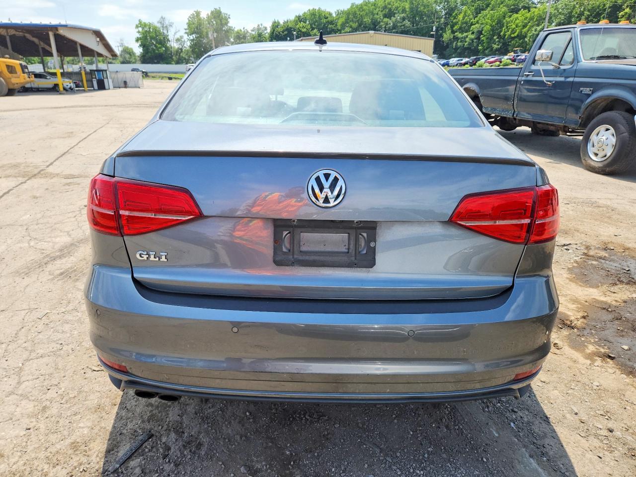 2017 Volkswagen Jetta Gli - Image 6