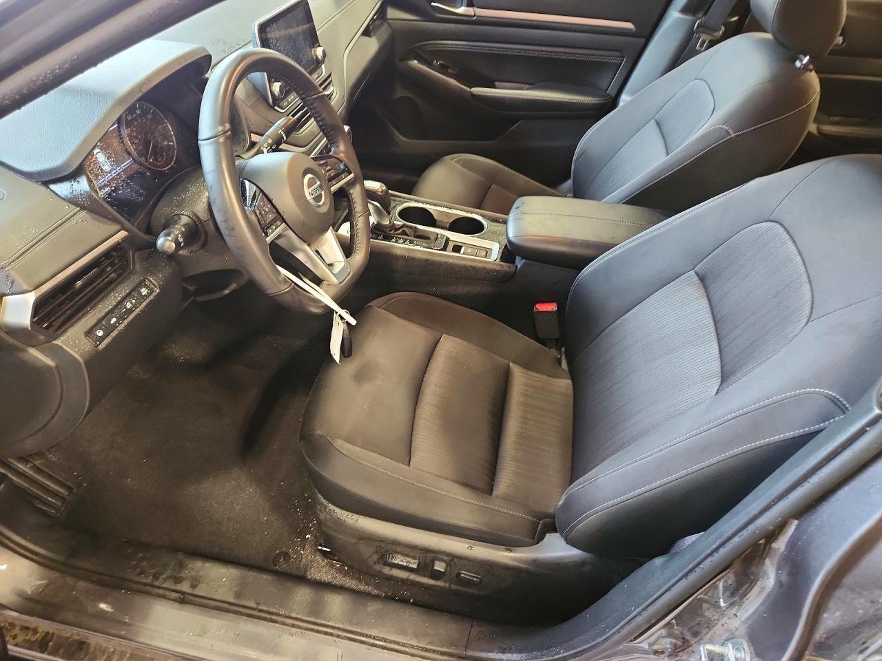 2022 Nissan Altima Sv - Image 7