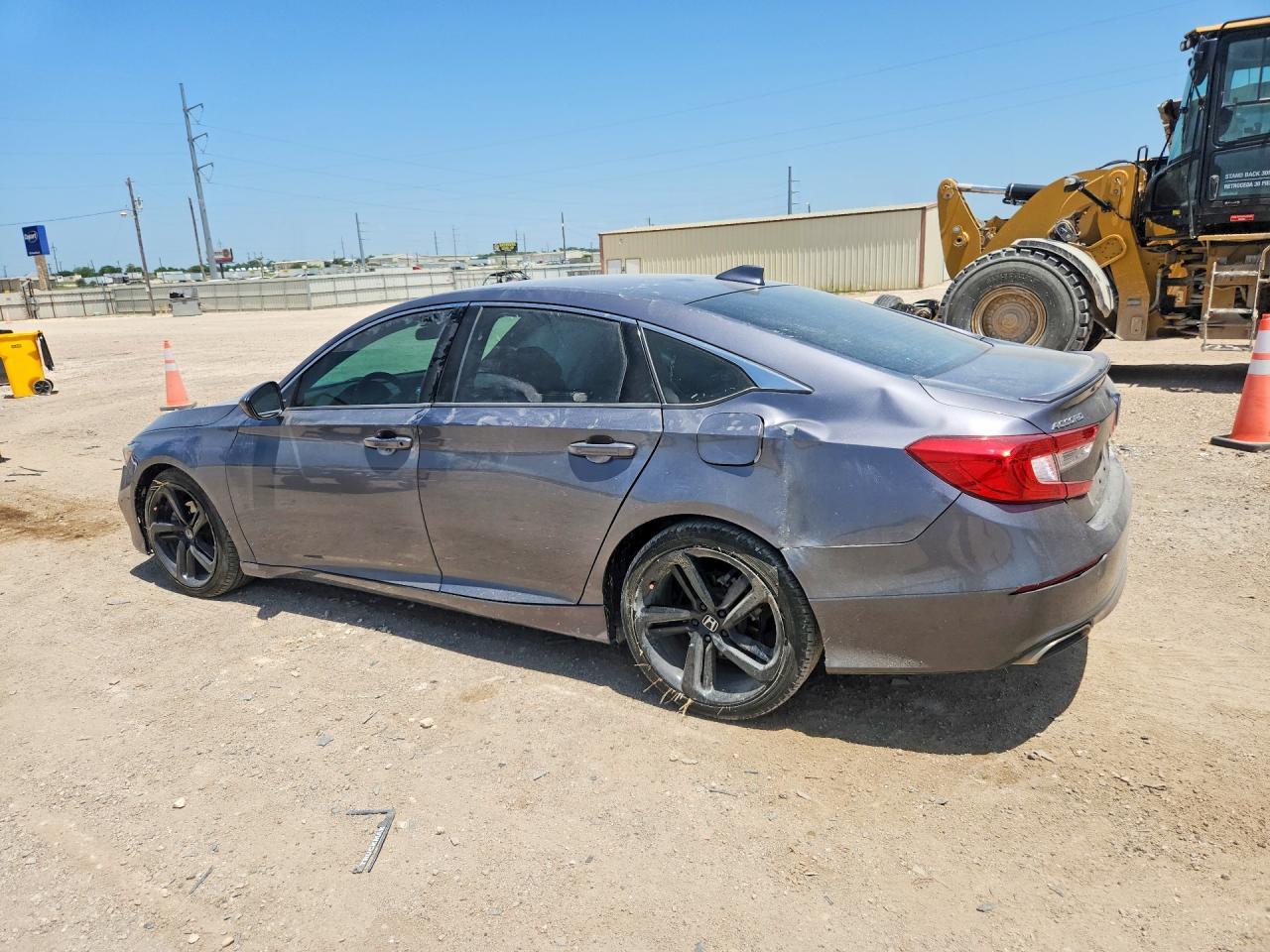 2020 Honda Accord Sport - Image 2