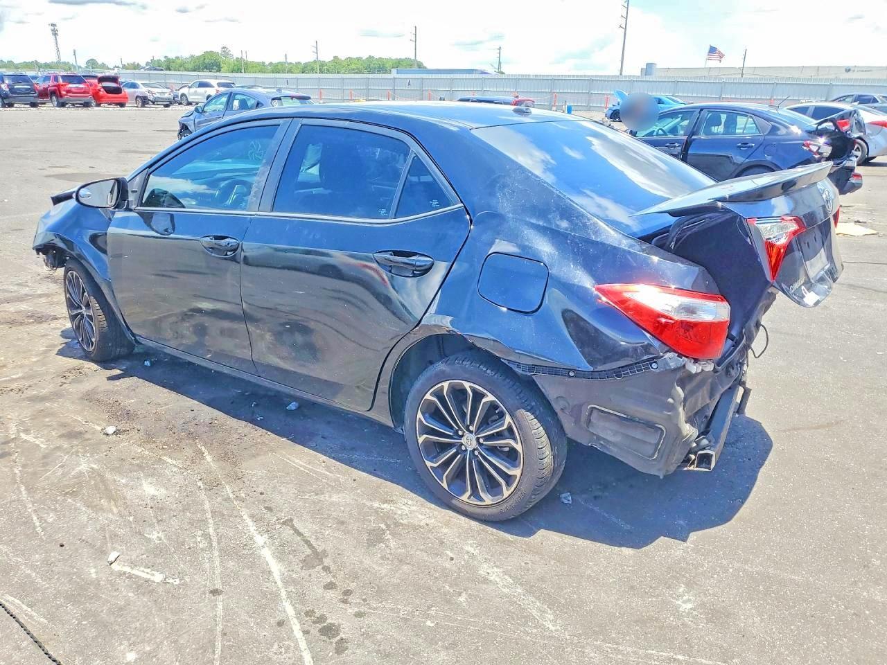2014 Toyota Corolla S Plus - Фото 2