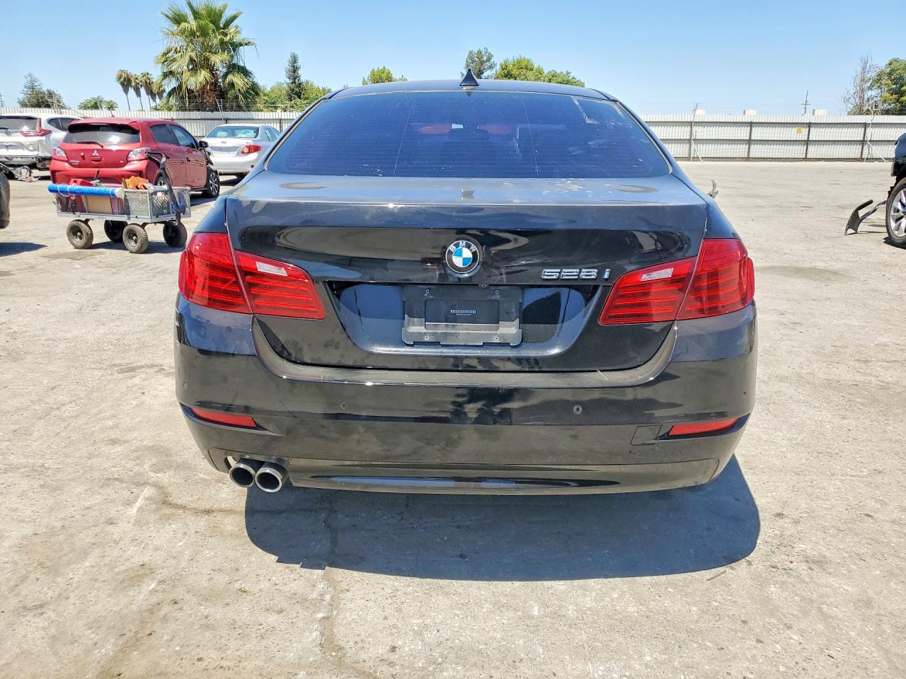 2014 BMW 528 I - Фото 6