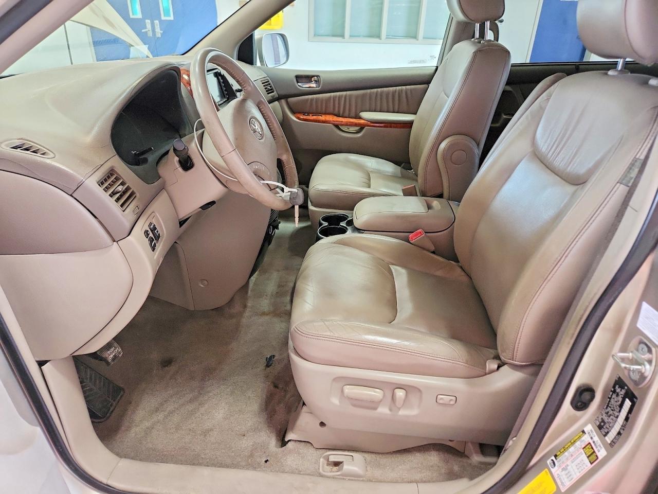 2009 Toyota Sienna Xle - Фото 7