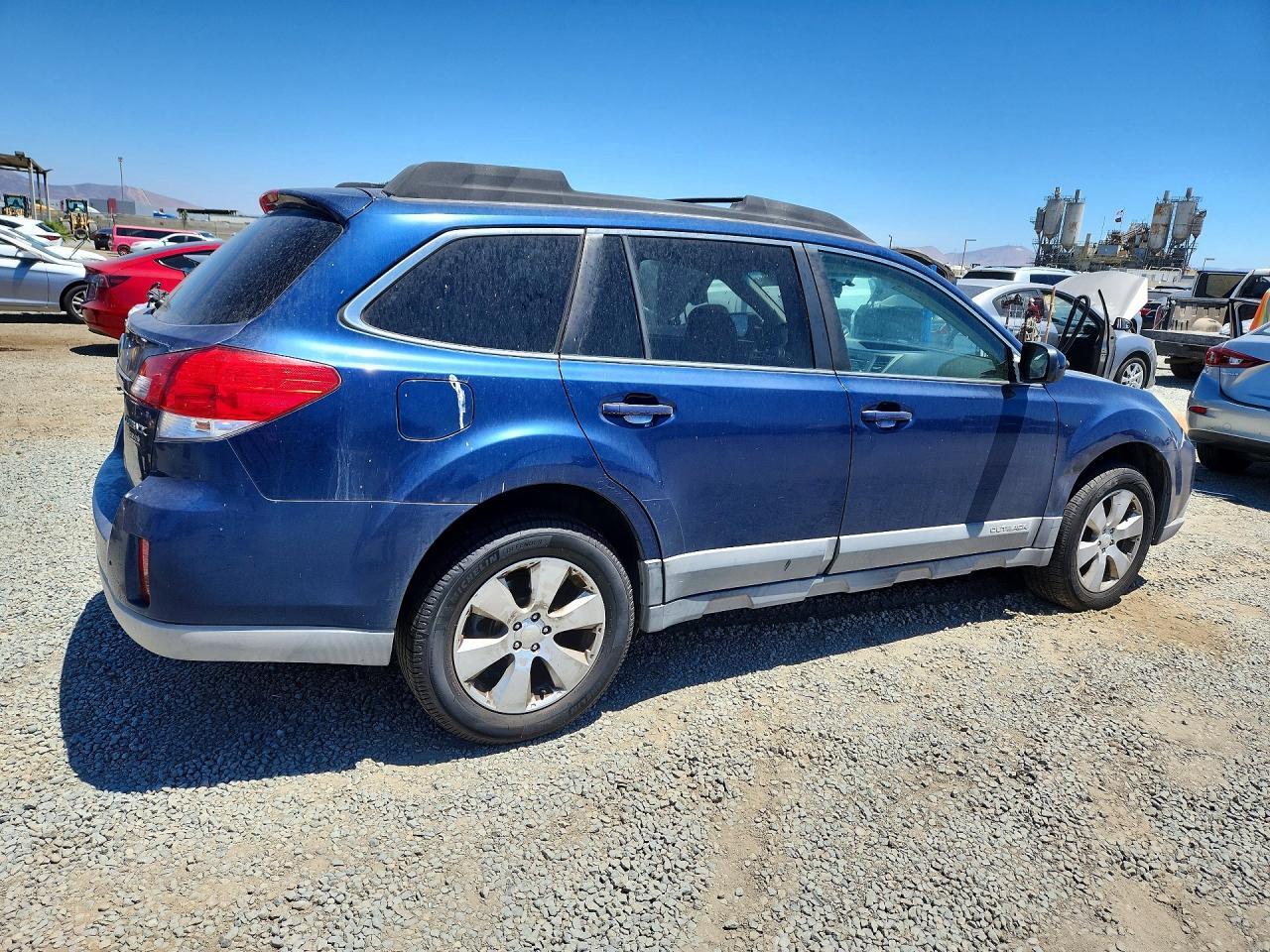 2010 Subaru Outback 2.5I Premium - Фото 3