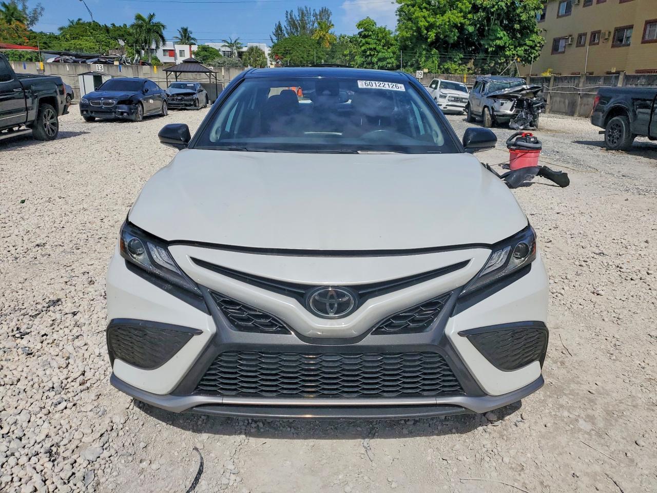 2021 Toyota Camry Xse - Фото 5