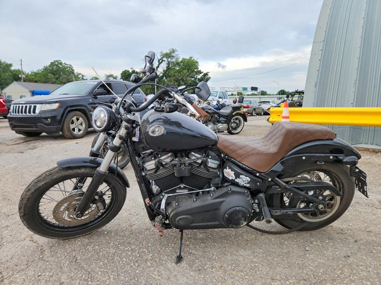2019 Harley-Davidson Fxbb - Фото 3