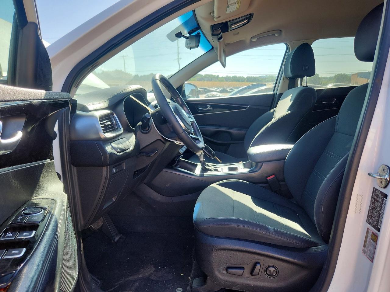 2019 Kia Sorento S V6 - Фото 7