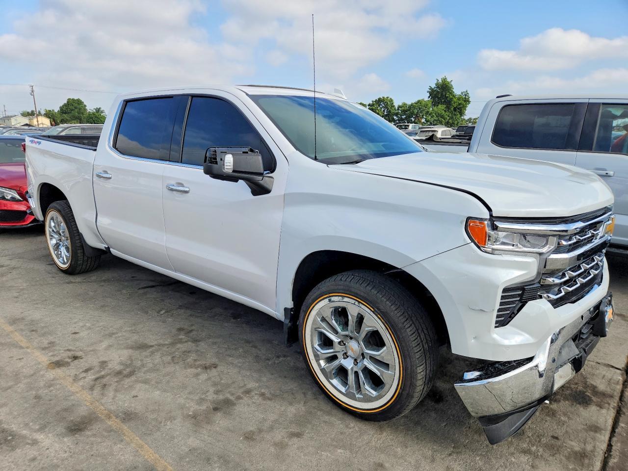 2025 Chevrolet Silverado K1500 Ltz - Image 4