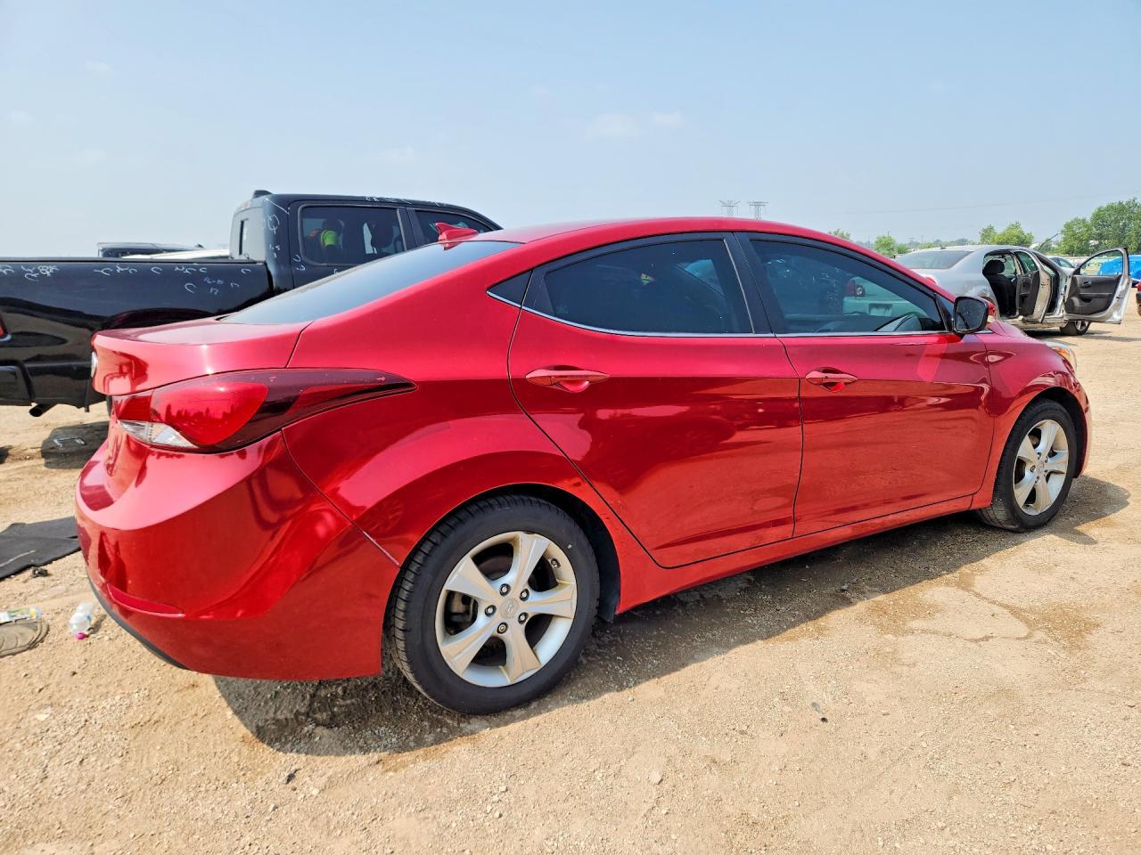 2016 Hyundai Elantra Value Edition - Фото 3