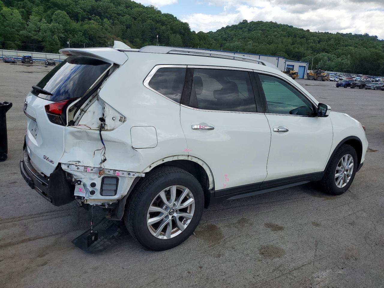 2017 Nissan Rogue S - Image 3
