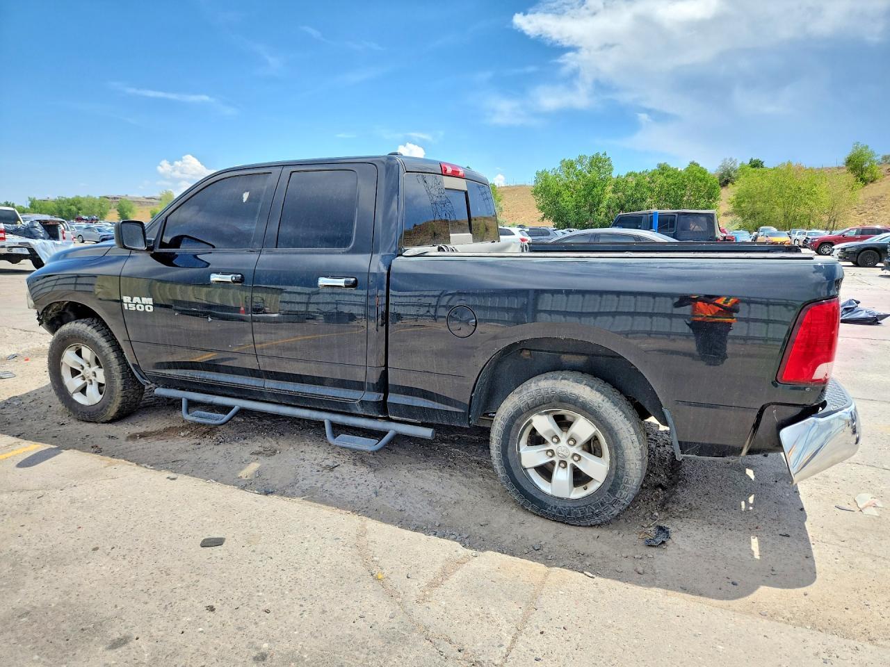 2017 Ram 1500 Slt - Image 2