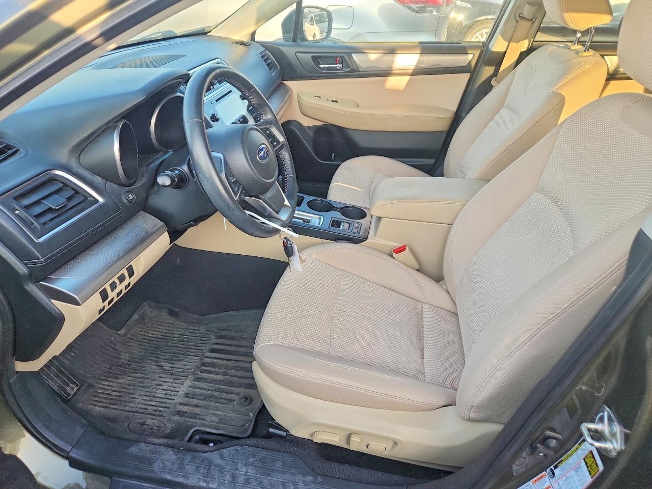 2019 Subaru Outback 2.5I Premium - Image 7