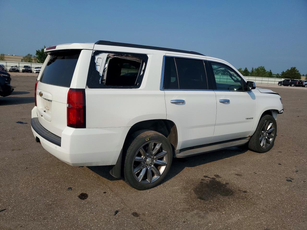 2015 Chevrolet Tahoe K1500 Ls - Фото 3