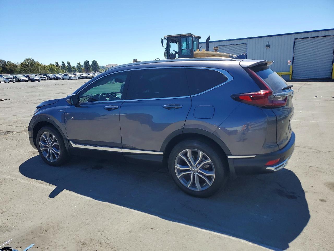 2020 Honda Cr-V Touring - Image 2