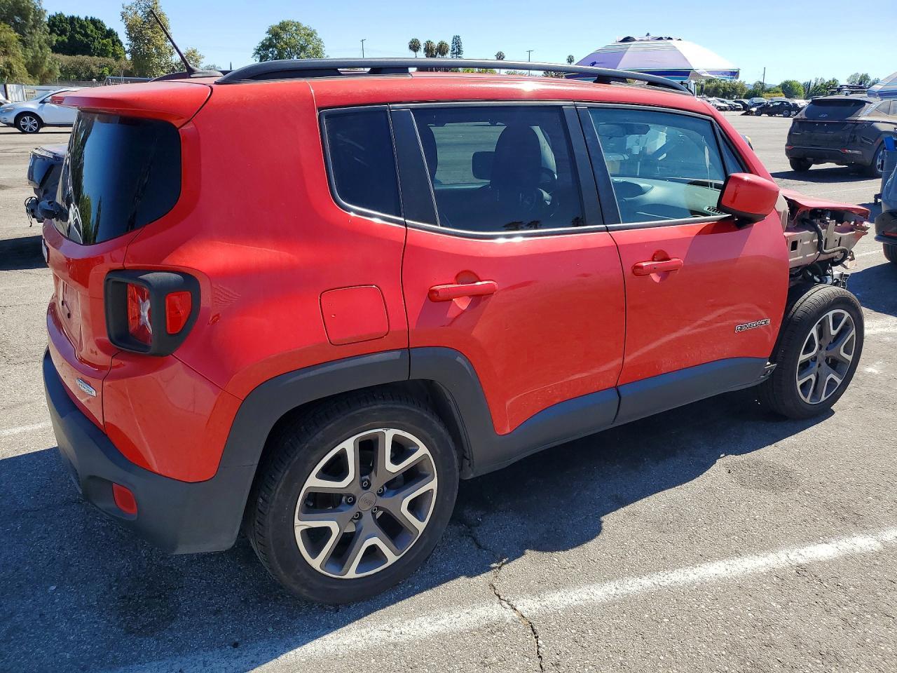 2015 Jeep Renegade Latitude - Фото 3