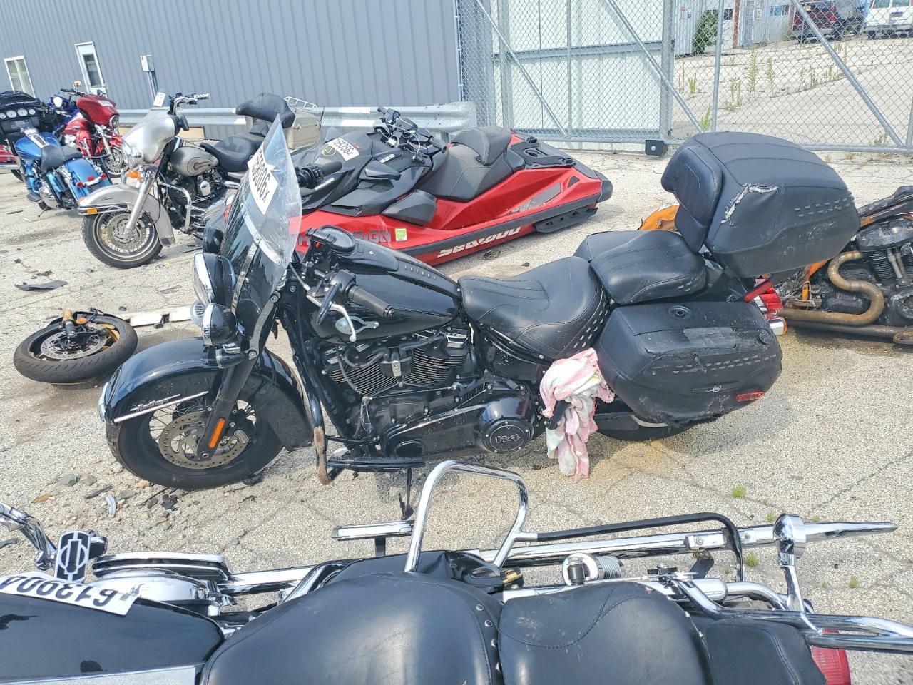 2021 Harley-Davidson Flhcs - Фото 3